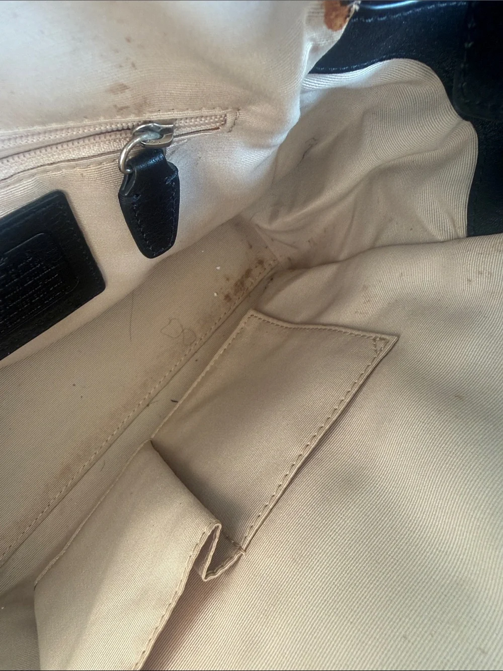Coach satchel signature